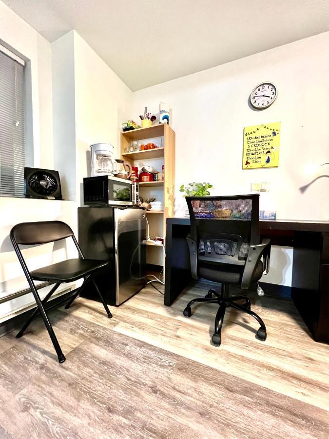 Micro Studio Apartment 10 Minutes Walk To University Of Washington Seattle Exteriör bild