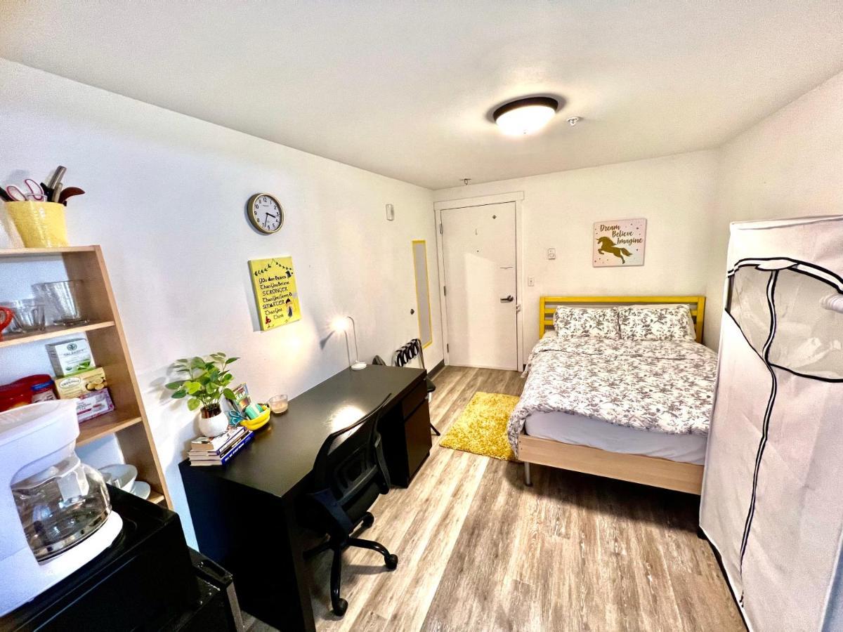 Micro Studio Apartment 10 Minutes Walk To University Of Washington Seattle Exteriör bild