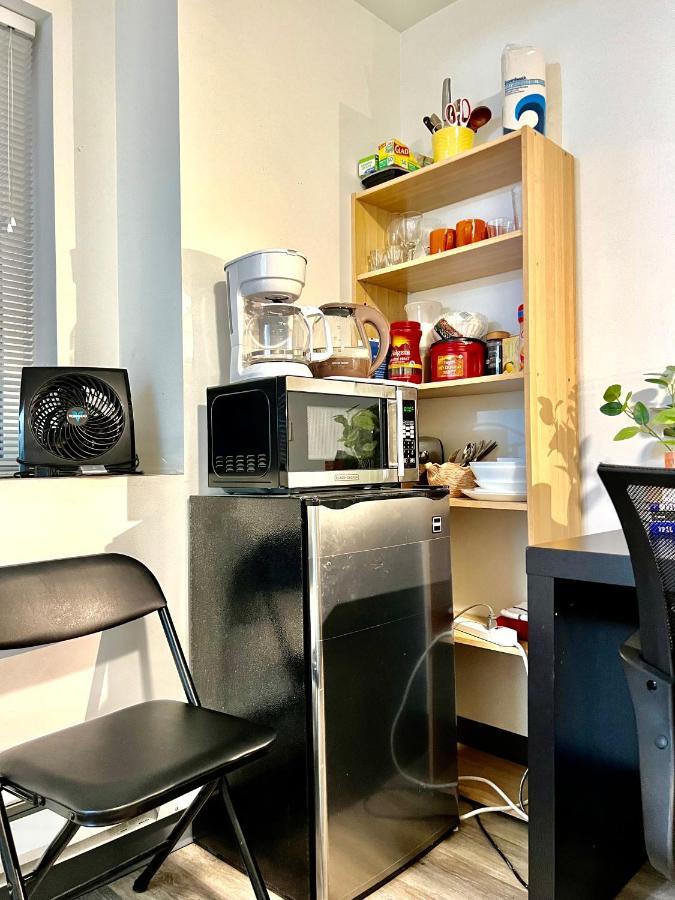 Micro Studio Apartment 10 Minutes Walk To University Of Washington Seattle Exteriör bild